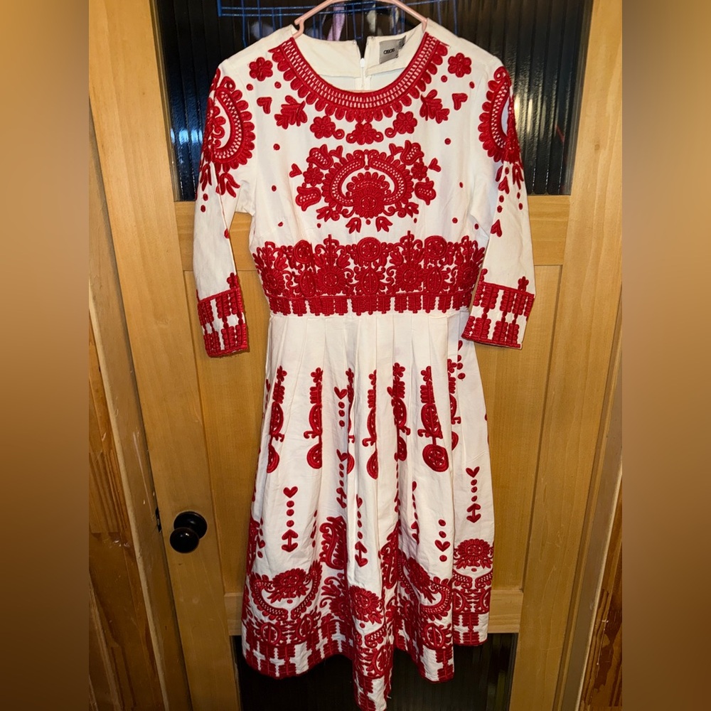 NWOT ASOS red embroidered Dress Size 10 -gorgeous- Easter- Detailed